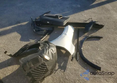 2024 BMW X1 xDrive28I z USA, uszkodzony, nr VIN WBX73EF06R5Y29605